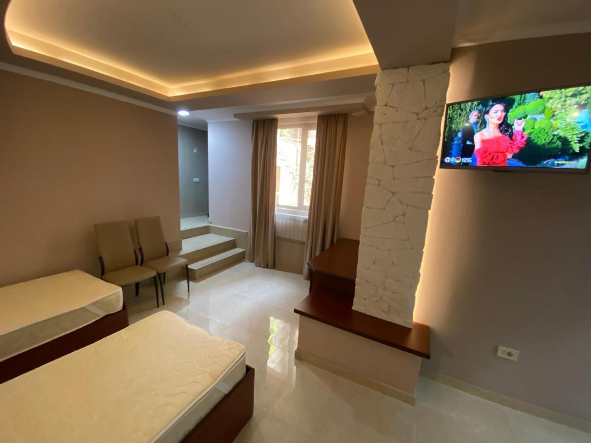 Your Home Ереван Екстериор снимка